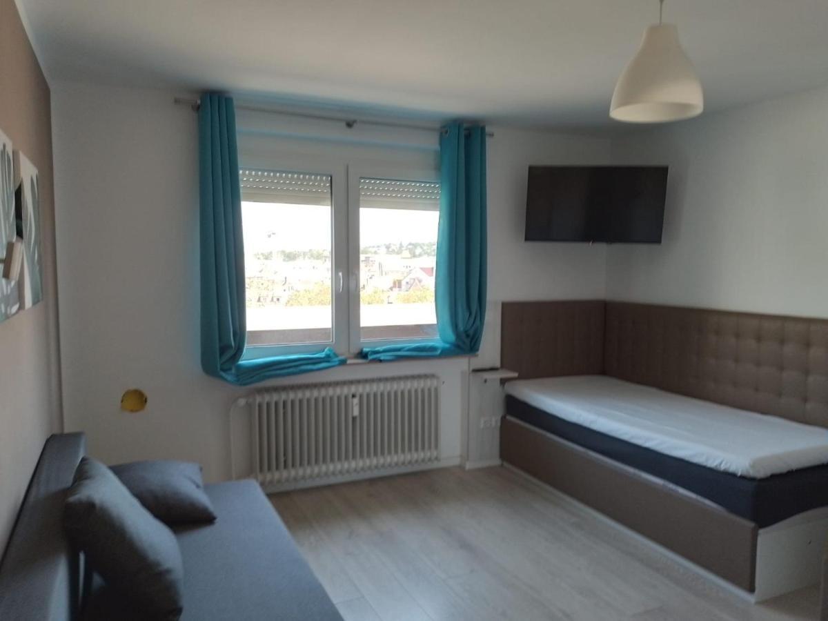 Pension Rd Reutlingen Bagian luar foto